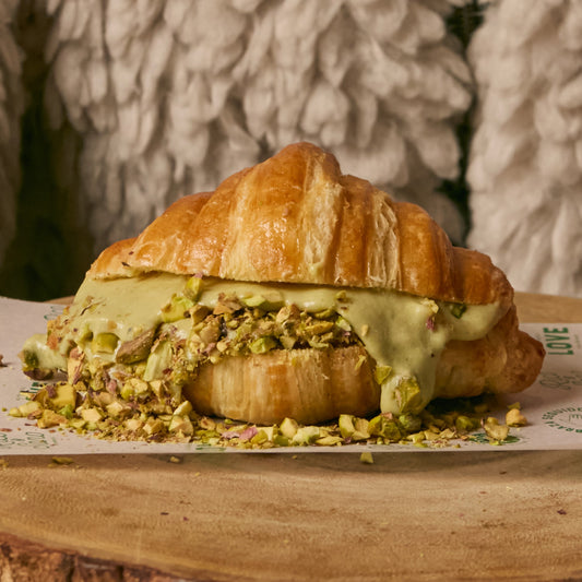 Croissant De Pistacchio - CAFÉ SALUDABLE S.A.C.