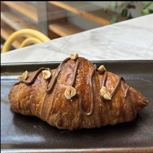 Croissant De Nutella - CAFÉ SALUDABLE S.A.C.